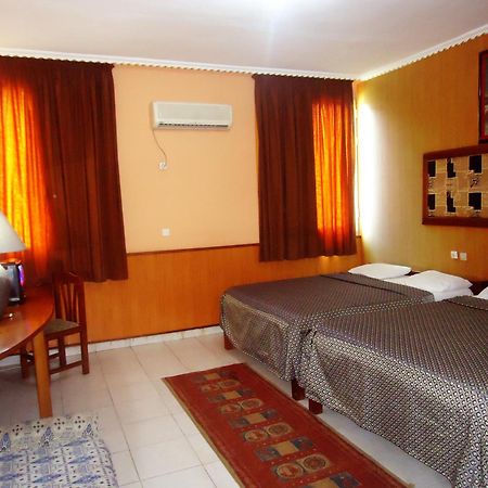 Hotel Saffana Douala Exteriér fotografie