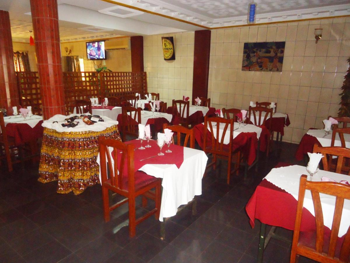 Hotel Saffana Douala Exteriér fotografie